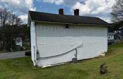 1014 Webster Rd, SUMMERSVILLE, WV 26651