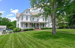 908 High Street, Farmville, VA 23901
