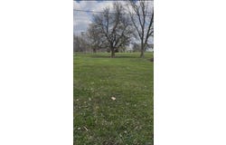 202 Congress Street, La Belle, MO 63447
