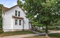 708 Jones Street, Eau Claire, WI 54701
