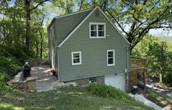 32 FAIRFAX Drive, WHEELING, WV 26003