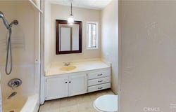 6475 Atlantic, Long Beach, CA 90805