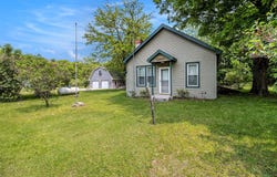 1754 Maggie Street, Fountain, MI 49410