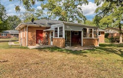 1719 Chadsworth Drive, Cayce, SC 29033-2207
