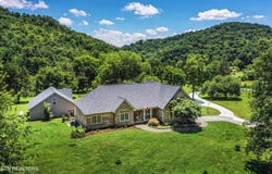 9436 Naff Rd, Heiskell, TN 37754