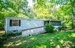 698 Goolsby Rd, Carrollton, GA 30117