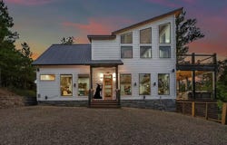 242 TWISTED VINE Court, Broken Bow, OK 74728