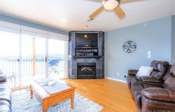 194 Park Place Lane, Kaiser, MO 65047
