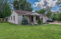 1051 Bibich Ct, Crestline, OH 44827