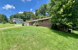2405 Monterey Rd, Knoxville, TN 37912