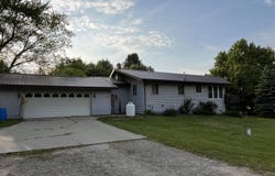 6615 Manley Drive, Riverdale, MI 48877