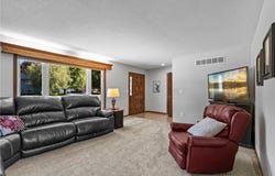 330 8th Street SE, Freeport, MN 56331