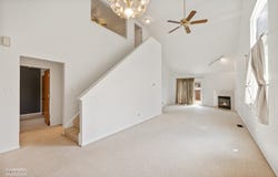4320 River Glen Drive, Joliet, IL 60431