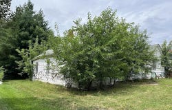 506 W MCLEAN Street, Colchester, IL 62326