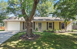 6135 Bridlewood Drive, Fort Wayne, IN 46835-1801