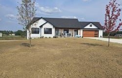 4589 Winding Creek Lane, Zeeland, MI 49464