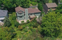 2755 Halstead Lane, Mound, MN 55364