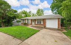9910 Chileswood Drive, Unincorporated, MO 63126