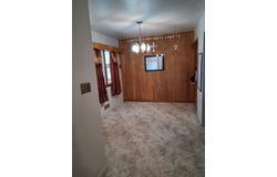 7 S Windsor, Storm Lake, IA 50588
