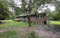 834 Williams Circle, West Columbia, SC 29172-1861