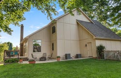 16521 E. Debra St, Independence, MO 64055