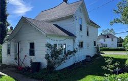 83 E Doughty Street, Dunkirk, NY 14048