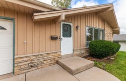 1927 Michigan Ave, Waukesha, WI 53188