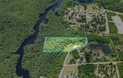 SE Mcclellan Street, FL 32449