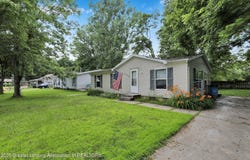 5222 Lark Circle, Lansing, MI 48911