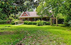 3209 ELM St, Adamsville, AL 35005
