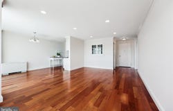 10500 ROCKVILLE PIK #1617, ROCKVILLE, MD 20852