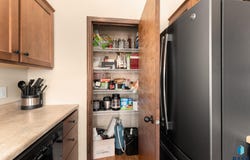 4809 S Klein Ave, Sioux Falls, SD 57106