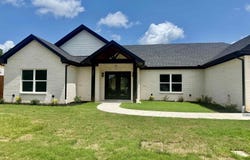 450 Ann St, Kilgore, TX 75662