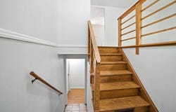 112 Leverett Rd, Amherst, MA 01002