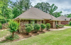407 Pine Ridge Rd, Florence, MS 39073