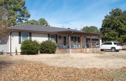 420 Old Fort Road, Melbourne, AR 72556
