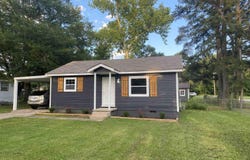 905 Sharp Dr., Jacksonville, AR 72076