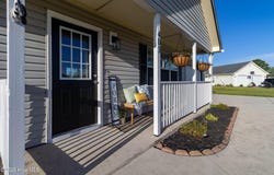 403 Dayrell Drive, Hubert, NC 28539