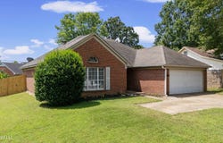 7037 Cedardale Road, Olive Branch, MS 38654