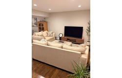 18W138 W 14th St, Villa Park, IL 60181