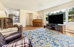 1914 10th S, Escanaba, MI 49829