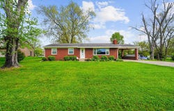 56 Hadley Woodland Street, Mooresville, IN 46158