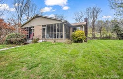 154 Freedom Road, Hendersonville, NC 28782