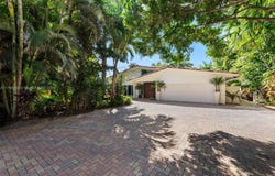 210 Ocean Blvd, Golden Beach, FL 33160