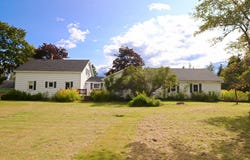 26 Forest Hill Street, Harrington, ME 04643