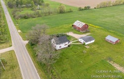 49 E 112th Street, Grant, MI 49327
