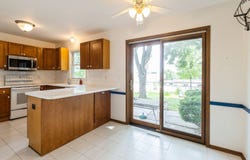 2100 Meadow Brook Drive, West Des Moines, IA 50265
