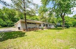 1425 N VAUGHN Avenue, West Peoria, IL 61604