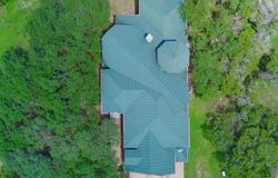 20704 E Lakeshore DR, Spicewood, TX 78669