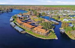 1640 JUNO Trail, ASTOR, FL 32102